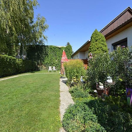 Ferienwohnungen Karoly Mörbisch am See Esterno foto
